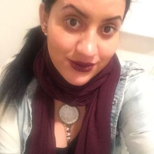 Meet your Posher, Noelia