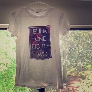 Blink 182 tshirt