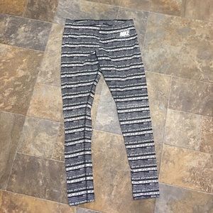 Nike Capri workout leggings