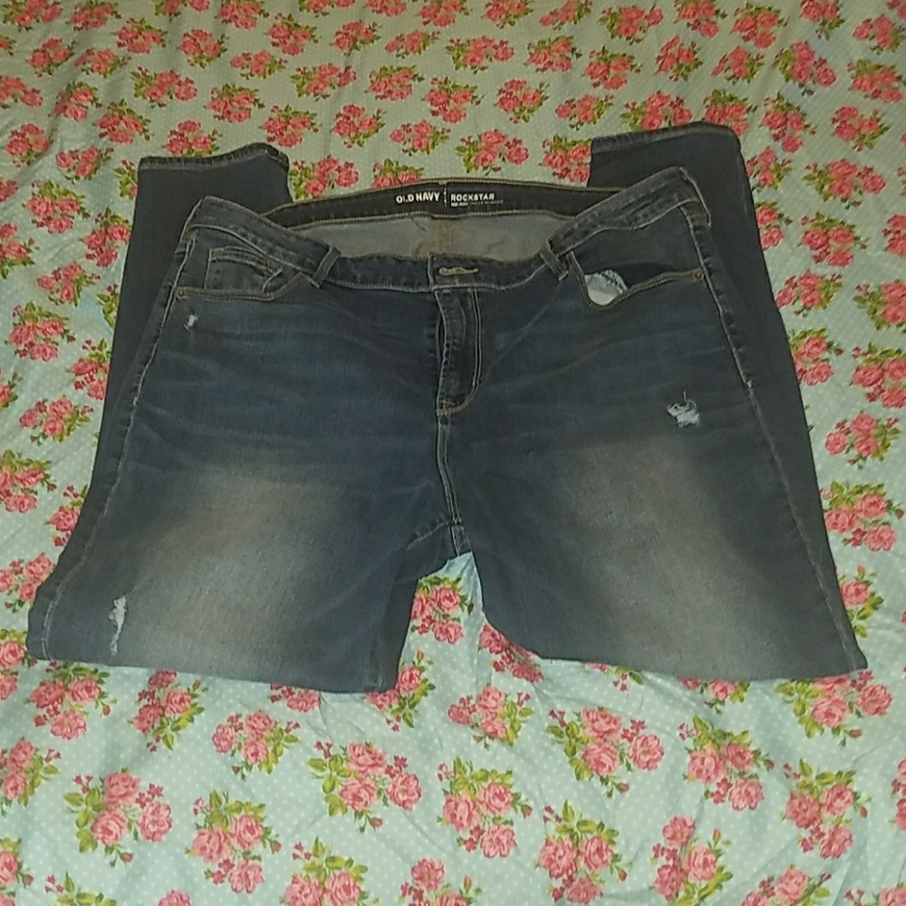 Gently used Old Navy Rockstar Jeans.