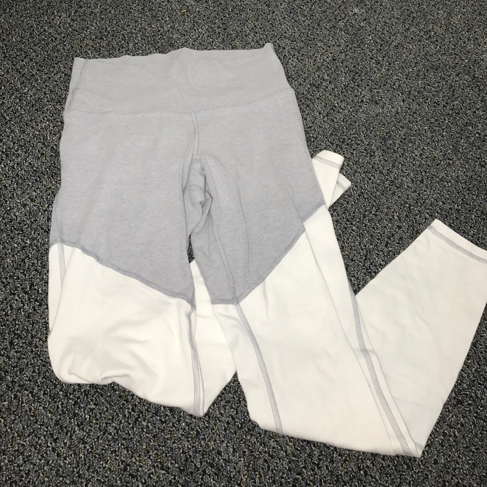 Old Navy Two Toned Active Legging
