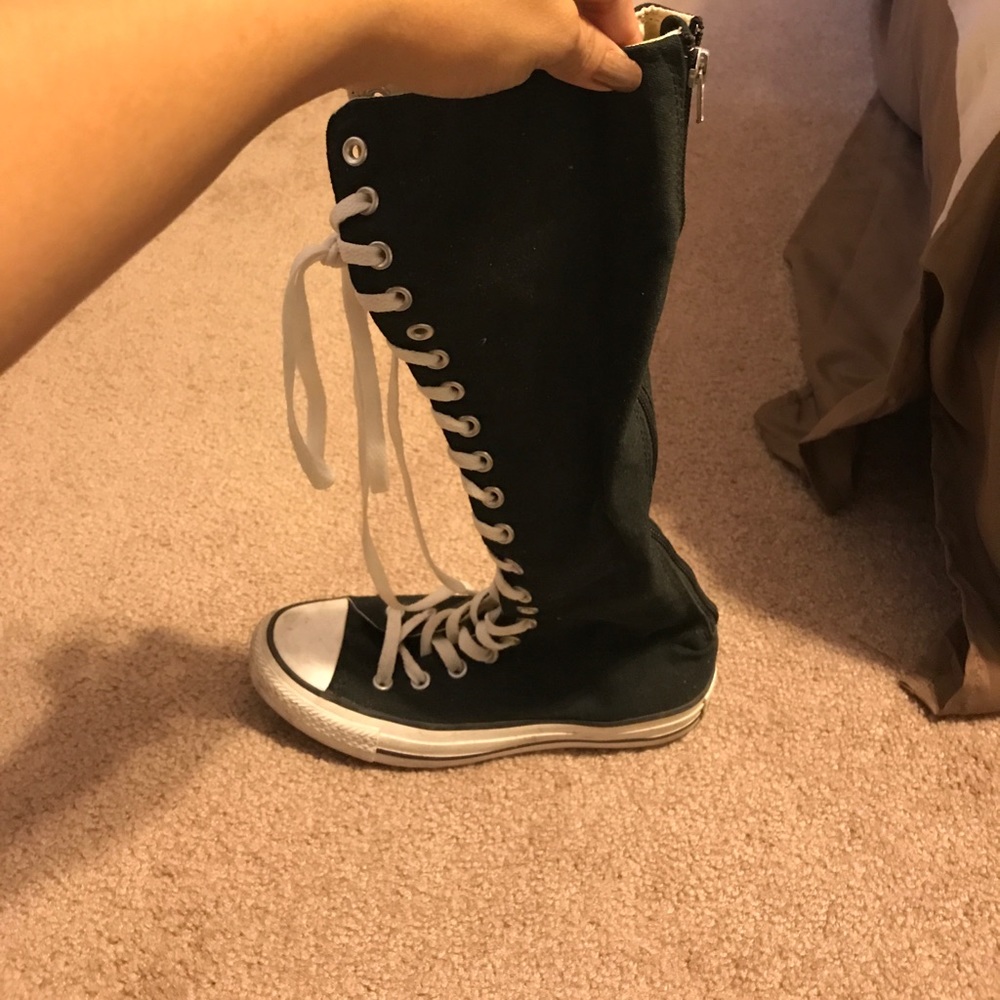 Converse high leg
