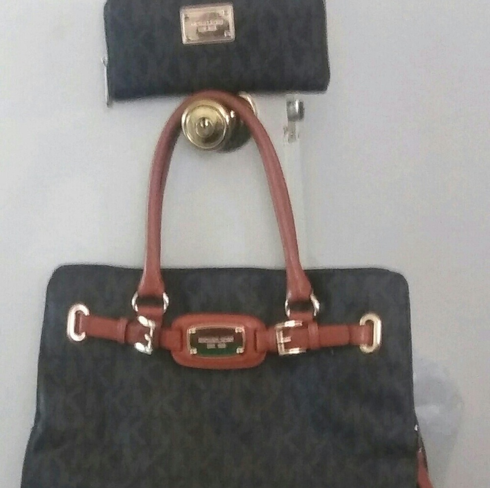Mk wallet and matching purse