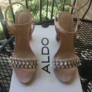 Fancy sparkly Blush pink block heel Fancy sparkly Blush pink block heel
