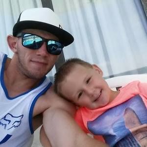 Meet your Posher, Tommy