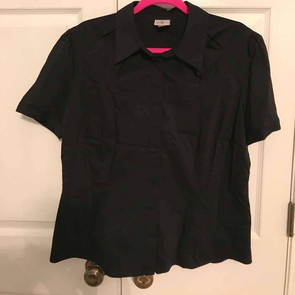 Short sleeve button up cotton blouse
