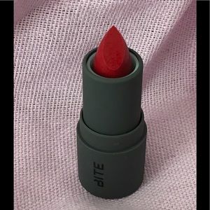 Bite Mini Lipstick in Matte Red