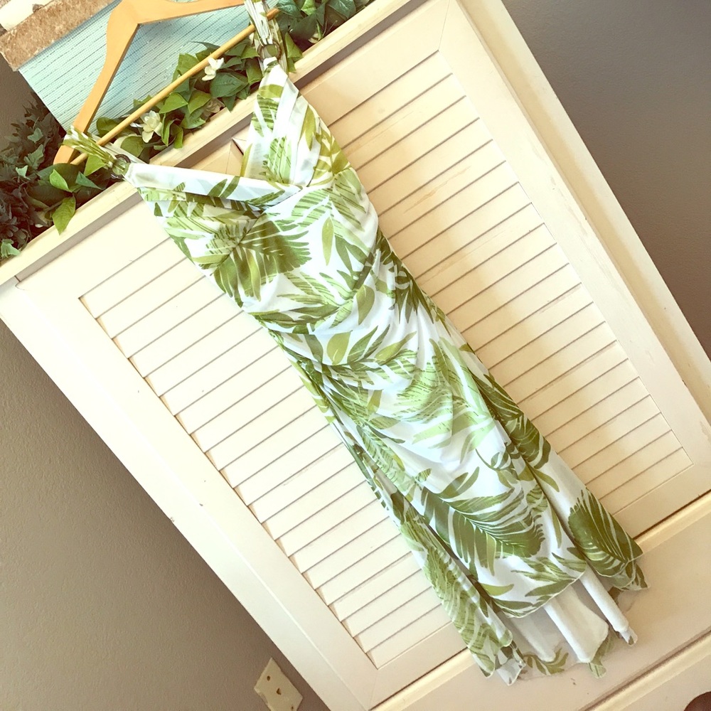 Item #126 Trixxi Clothing Company Dress