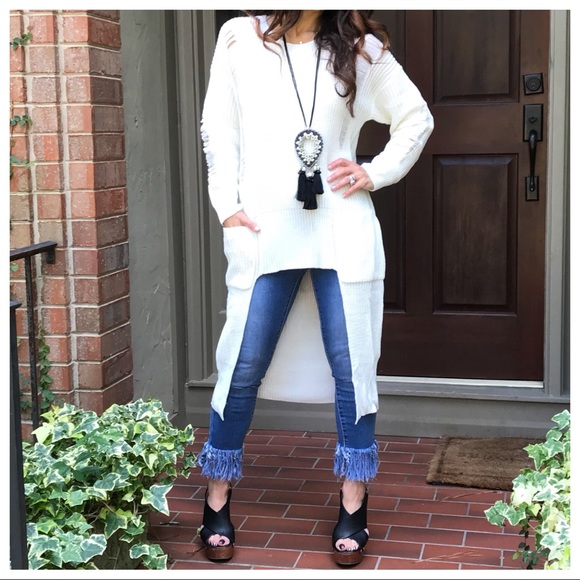 ✨LAST ONE ✨shredded sweater tunic dress - Picture 2 of 6