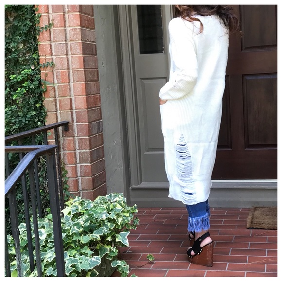 ✨LAST ONE ✨shredded sweater tunic dress - Picture 4 of 6