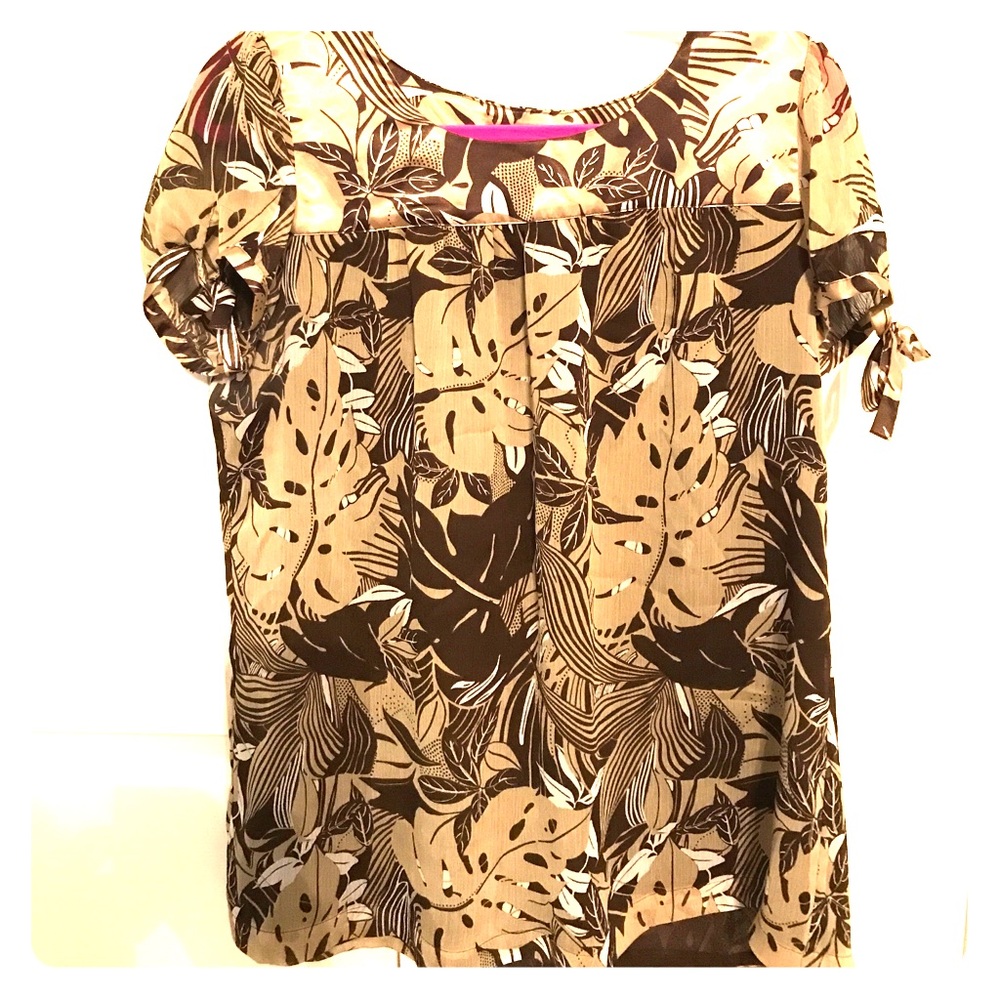 Tan and brown short sleeve blouse with ties