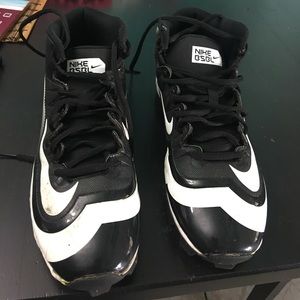 Boys Nike hurache baseball cleats