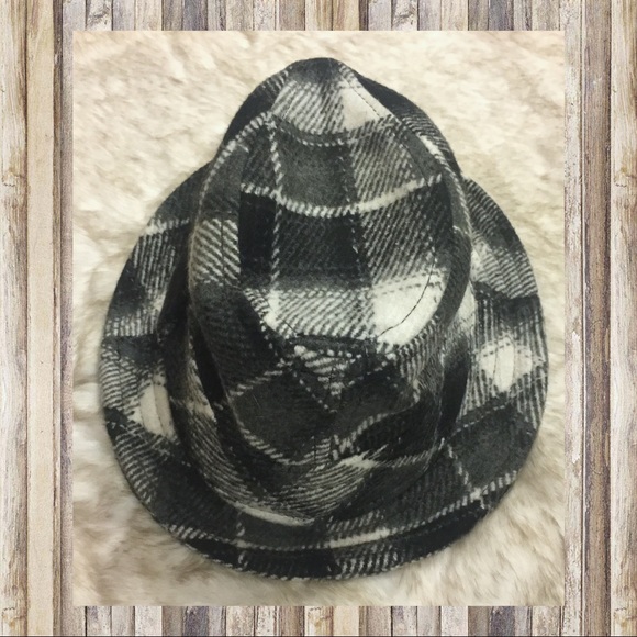 PRICE ⬇️ 🏄Roxy🏄 plaid fedora - Picture 4 of 8