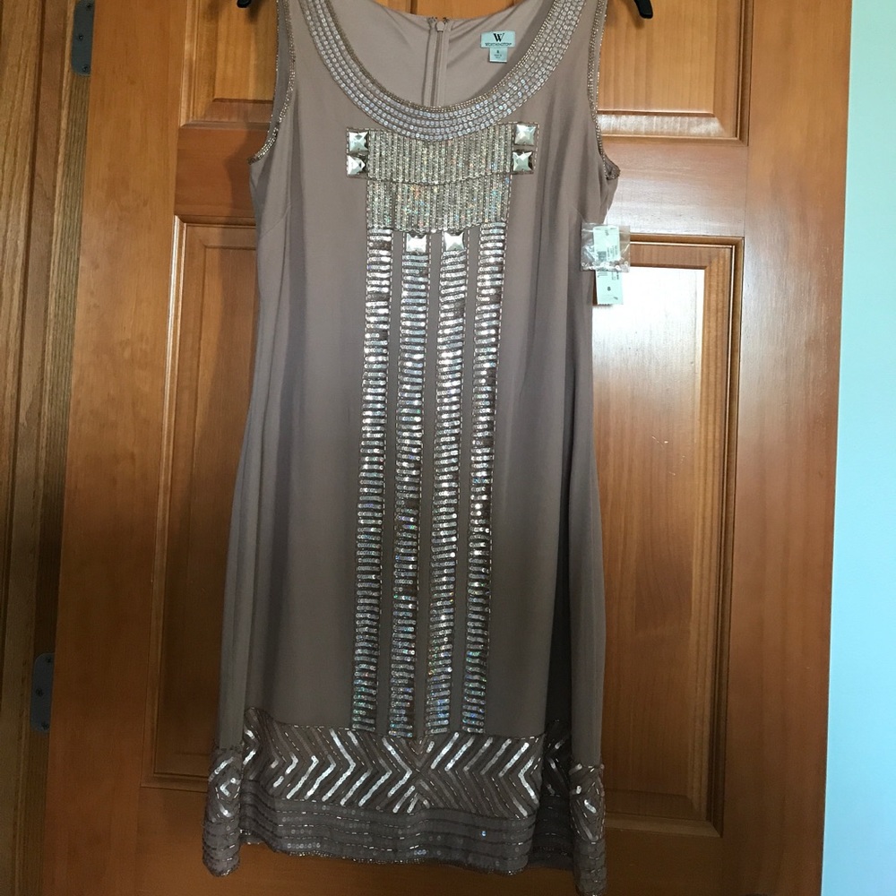 Beautiful rose gold sequin dress