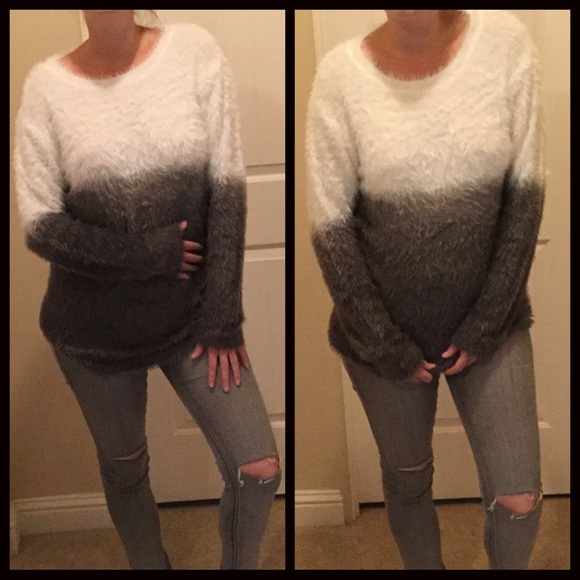 FINAL CLEARANCE‼️ 5⭐️Uber Soft Pullover - Picture 6 of 7