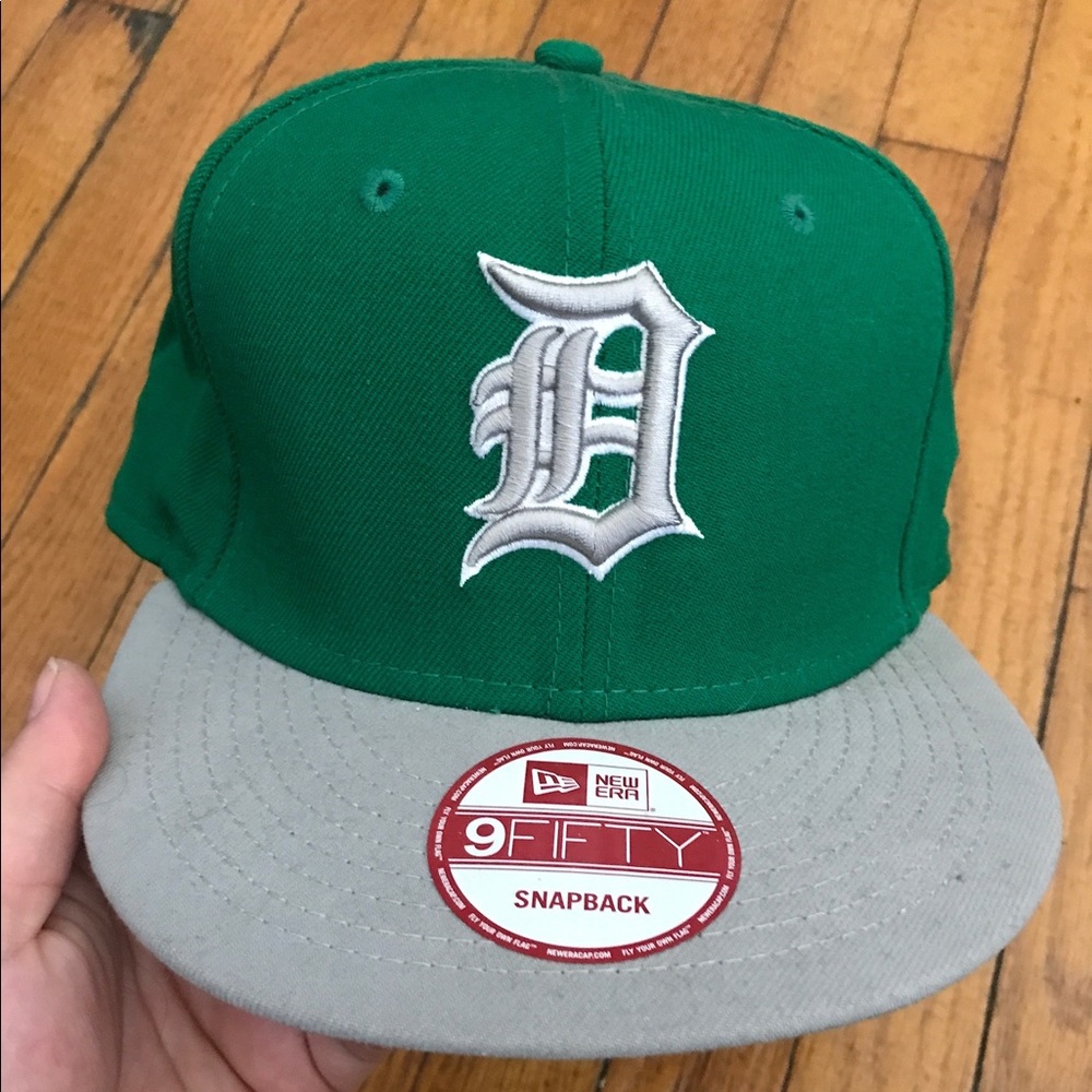 Detroit Baseball Cap - Picture 1 of 4
