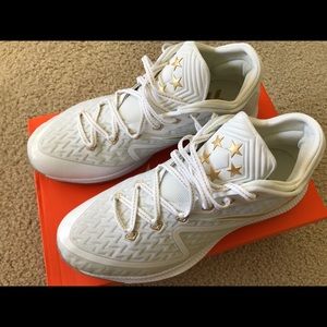 Nike field general 2 men size 9