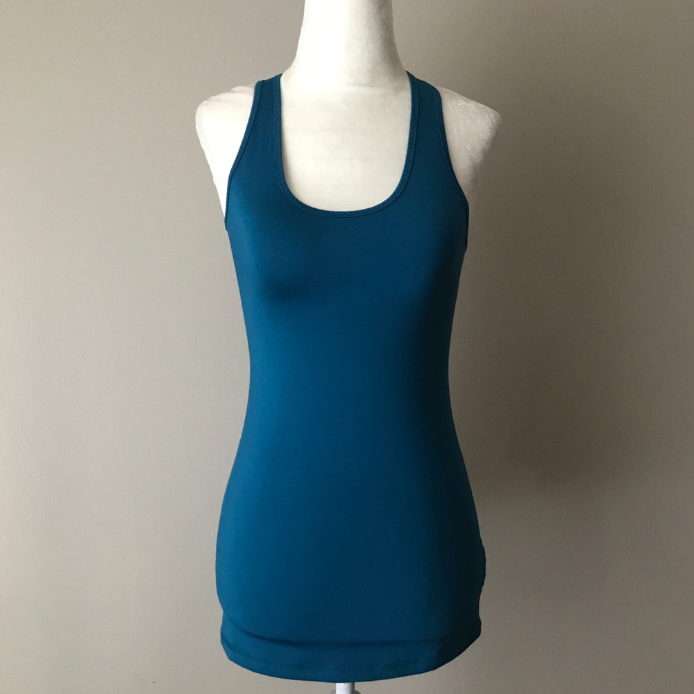 Brooks XS workout top