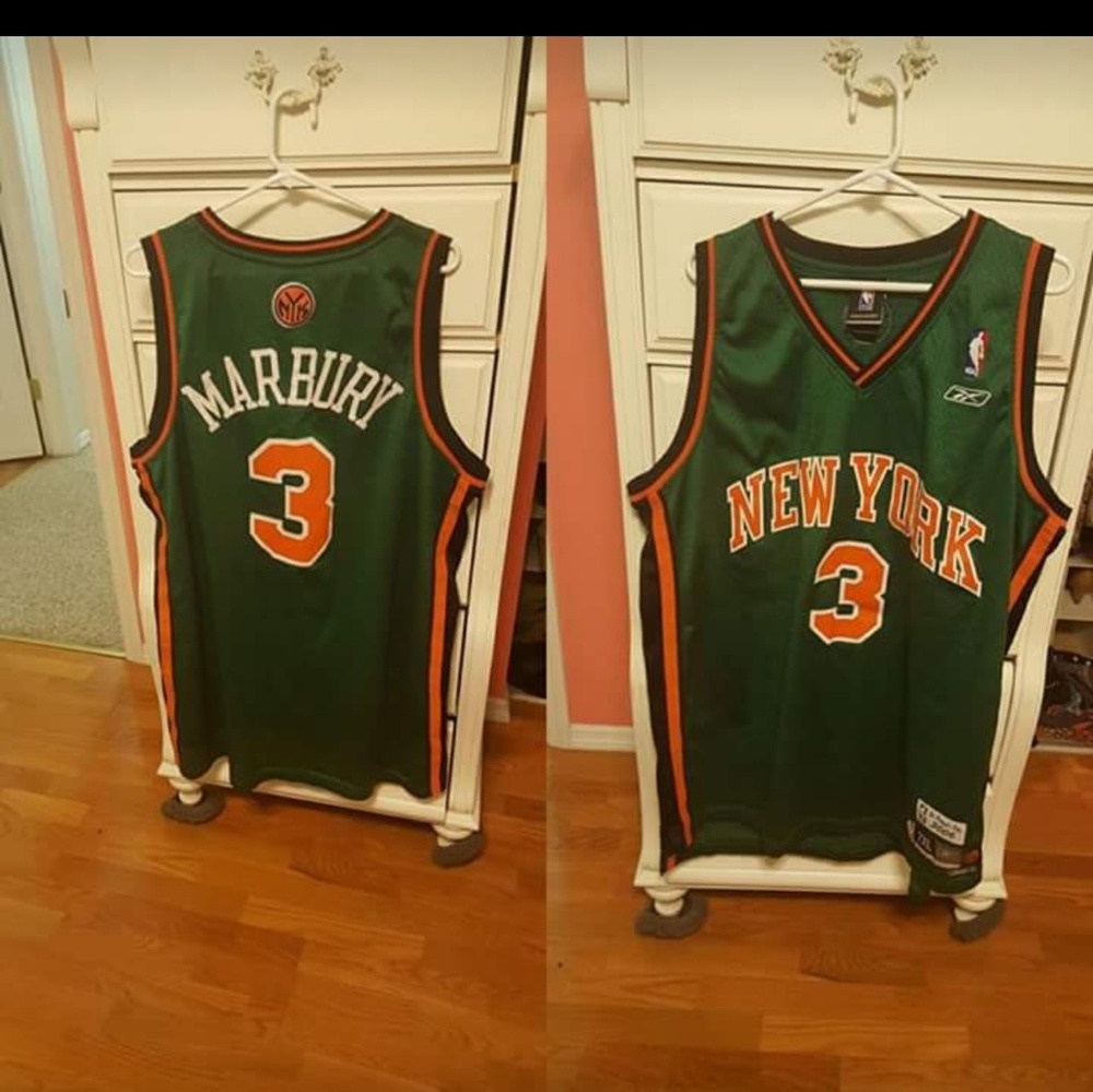 Knicks Jersey
