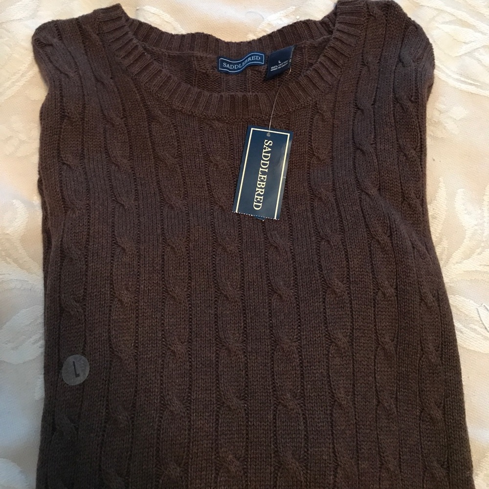 NWT Size L Cable Knit Sweater