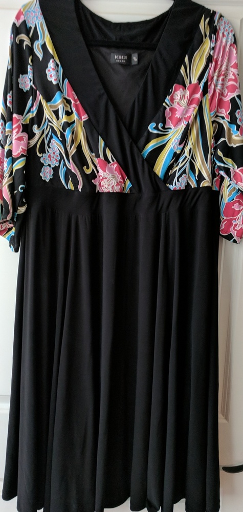 Asian style floral print dress