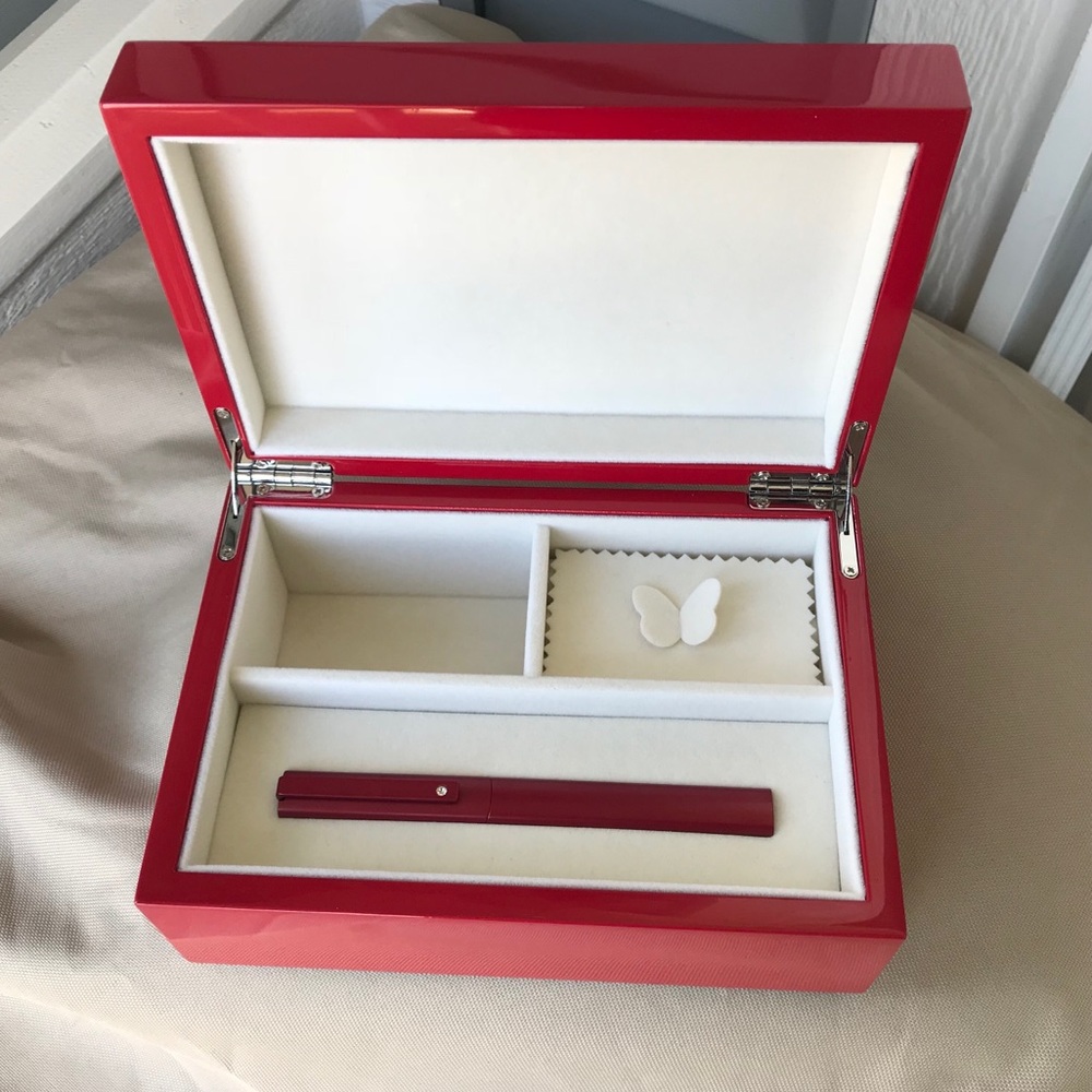 Red Jewelry And Notes Box. - Picture 5 of 8