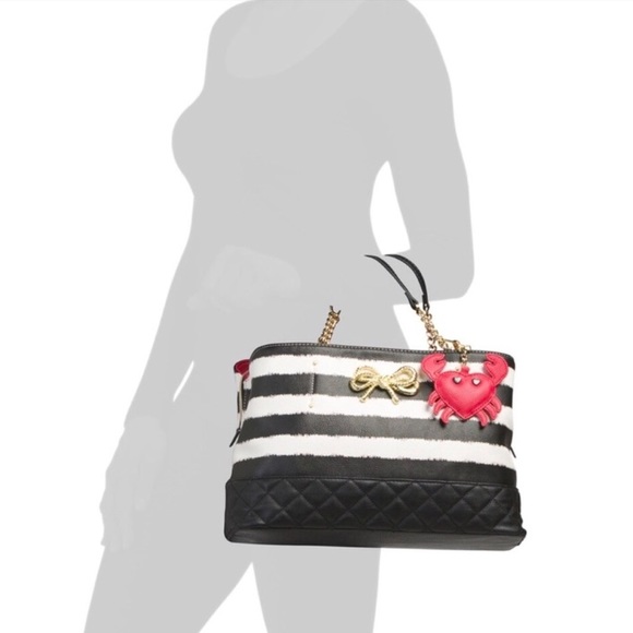 Betsey Johnson stripe shopper crab charm NWT! - Picture 2 of 8