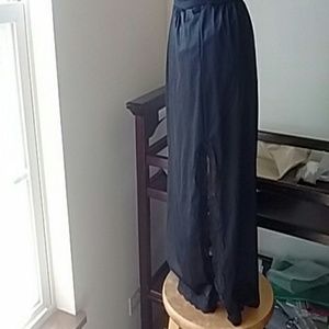 Vintage Half Slip With Slits On Both Sides Midi Vintage Half Slip With Slits On Both Sides Midi