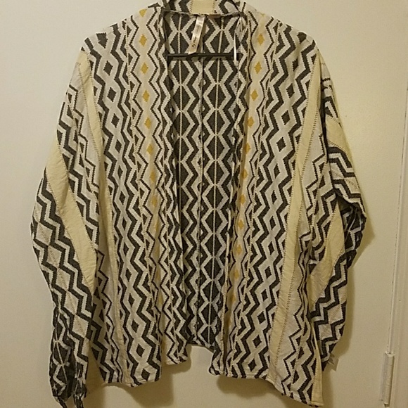 By Design Jackets & Blazers - Fall Cape