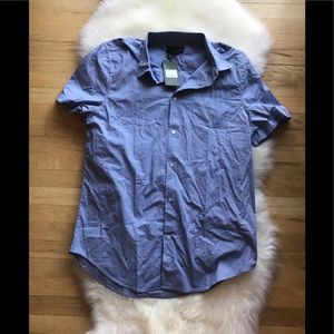 🚨Last Call🚨 Four Short Sleeve Button Down NWT 🚨Last Call🚨 Four Short Sleeve Button Down NWT