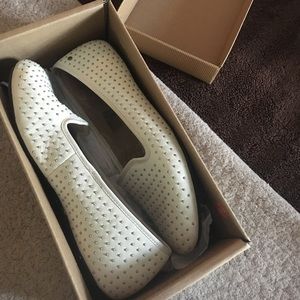 "Alloway" Ugg studded flat