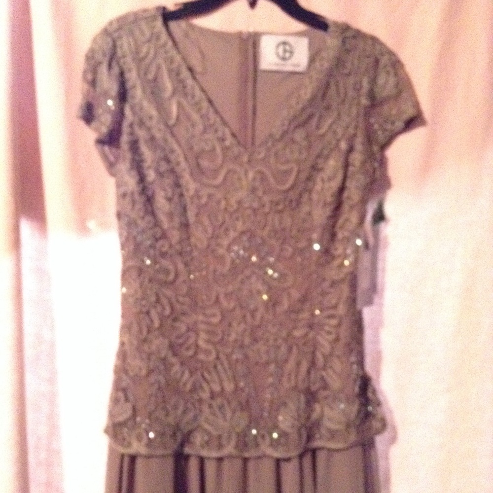 Formal prom/wedding dress JS Collections