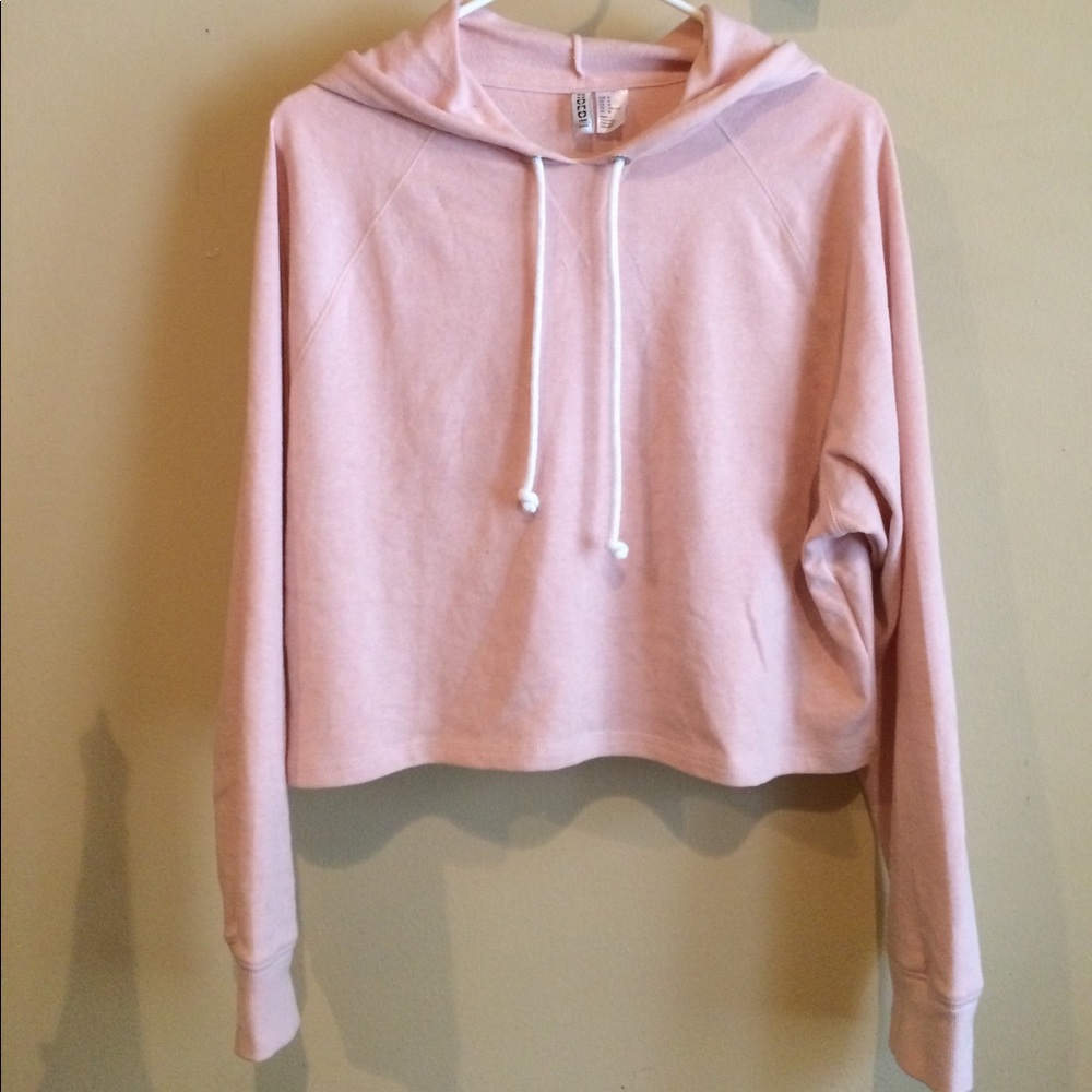 Blush pink long sleeve crop sweatshirt...NWOT