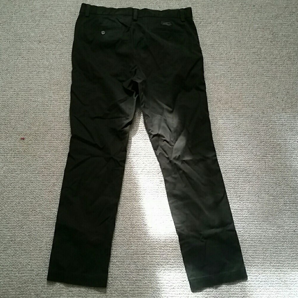 Moss green 32x32 men's banana Republic Chino pants