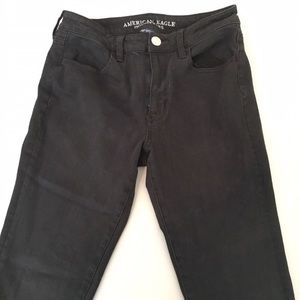 Black American Eagle high waisted jeans