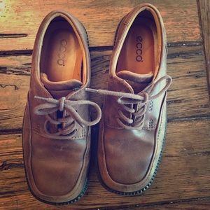 Ecco youth size 4 dress shoes
