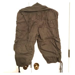 Cargo Capri pants