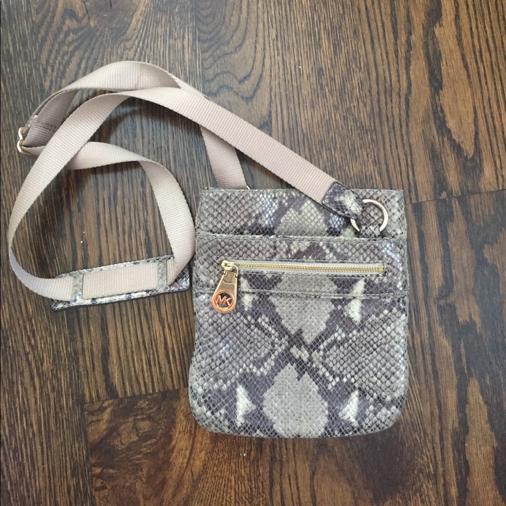 Snakeskin Michael Kors cross-body