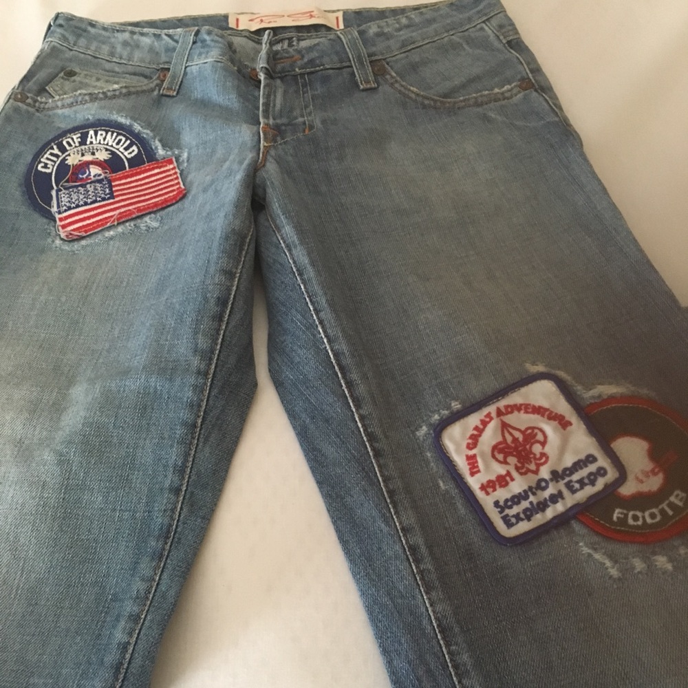 Reo Starr Embroidered Patch Bermuda shorts
