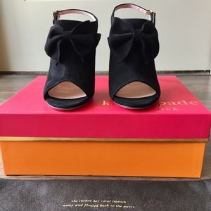 Kate Spade New York suede bow heels Kate Spade New York suede bow heels