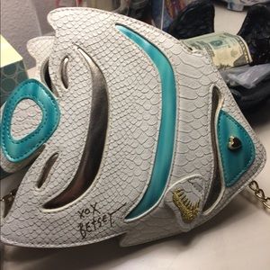 Betsy Johnson fish bag Betsy Johnson fish bag