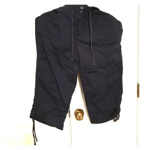 Navy cargo Capri pants
