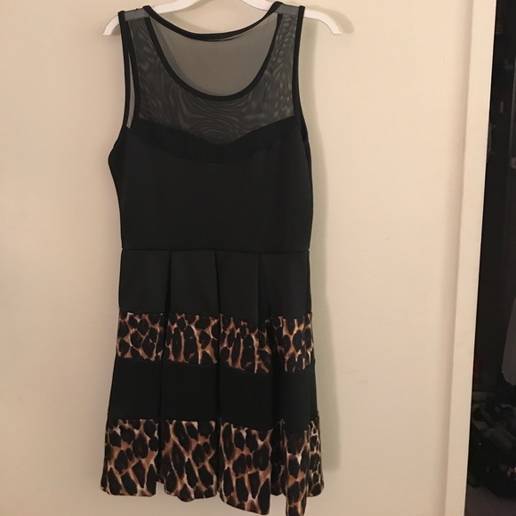 Dress - Picture 2 of 3