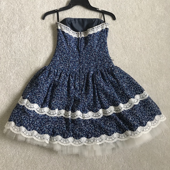 Jessica McClintock - Picture 3 of 3