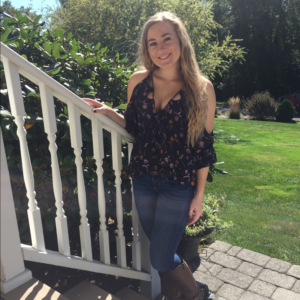 Navy Floral Top
