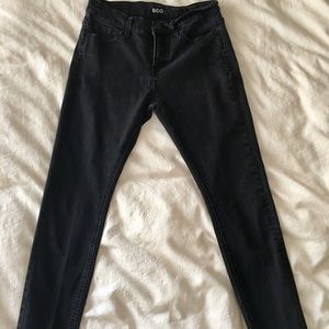 BDG mid-rise black jeans size 27w26l