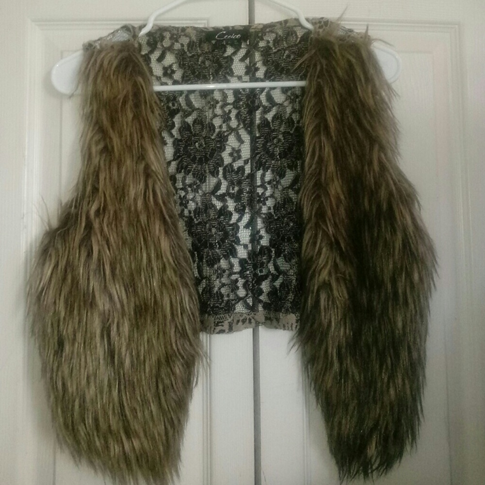 Fur vest Cecico