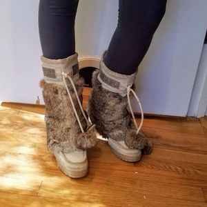 Coach Size 7 Fur Wedge Winter Boots "Maryann" Coach Size 7 Fur Wedge Winter Boots "Maryann"