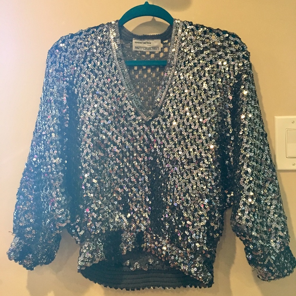 Vintage Sequent Sweater ✨