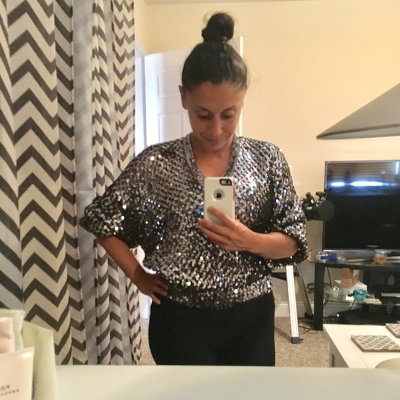 Vintage Sequent Sweater ✨ - Picture 4 of 6